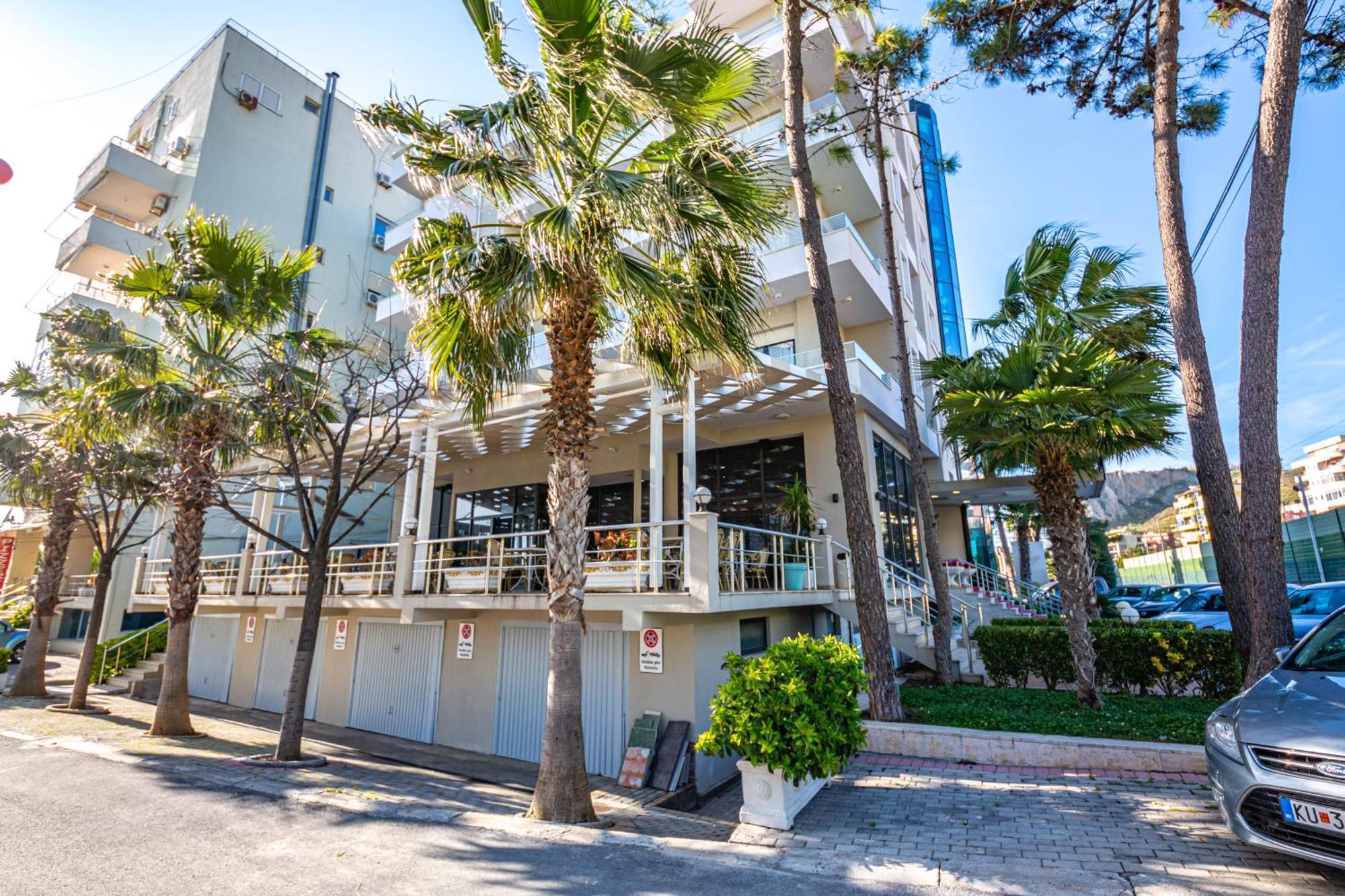 Hotel Bella Vista Shkallnur Exterior photo